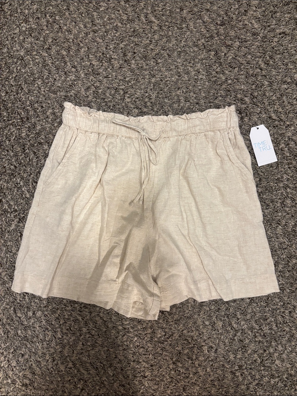 Time and Tru Beige Linen-Blend Drawstring Women’s Shorts